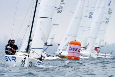 TAYK Eker Olympos Regatta J70 Etabında Şampiyon Team Nautique Yachting