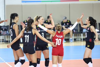 Filenin Sultanları Fransa'yı 3-1 Yendi