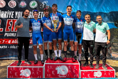 Selçuklu Belediyespor Bisiklet Takımı Isparta'dan Madalyalarla Döndü