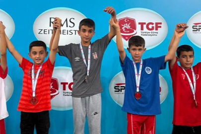 Beşiktaşlı Genç Güreşçilerden Türkiye Şampiyonası’nda 2 Madalya