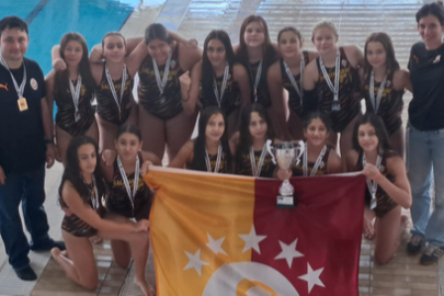 Galatasaray U14 Kadın Sutopu Takımı Türkiye Şampiyonu