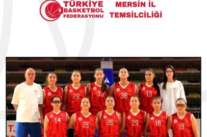 Mersin Kız Basketbol Takımı Türkiye Şampiyonu