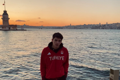 Millî Sporcu Resul Doruk İstanbul Aydın Üniversitesi’ne Yüzde 100 Bursla Kabul Edildi