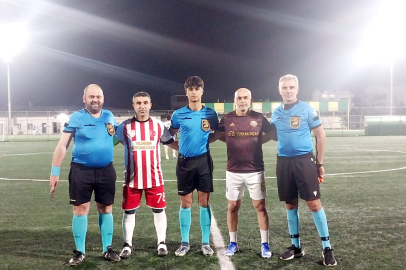 15 Yaşındaki Kayra Ağlayan Hem Futbolcu Hem Hakem
