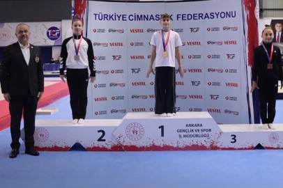 Naz Kandemir Artistik Cimnastikte Türkiye Şampiyonu