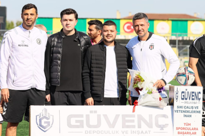 Beşiktaş Altyapısı Darıca’da Çiçeklerle Karşılandı