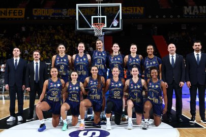 Fenerbahçe Tarfin Üçüncü Kez Avrupa Süper Kupa Şampiyonu!